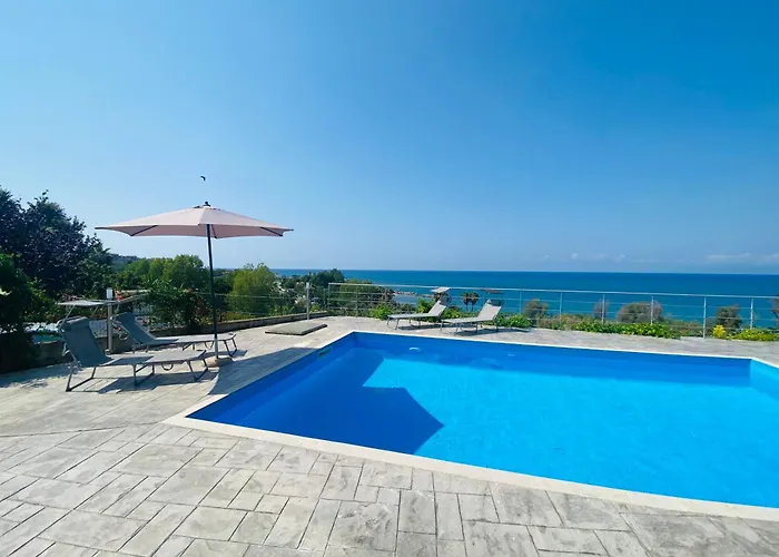 Villa Stunning Sea View