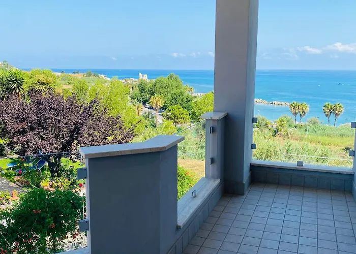 Stunning Sea View * Briatico