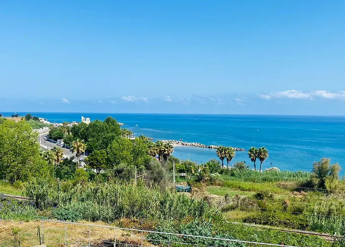 Stunning Sea View Villa Briatico