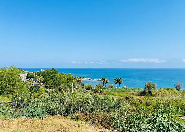 Stunning Sea View Villa *