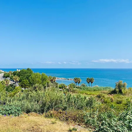 Stunning Sea View Villa *