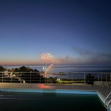 فيلة Stunning Sea View